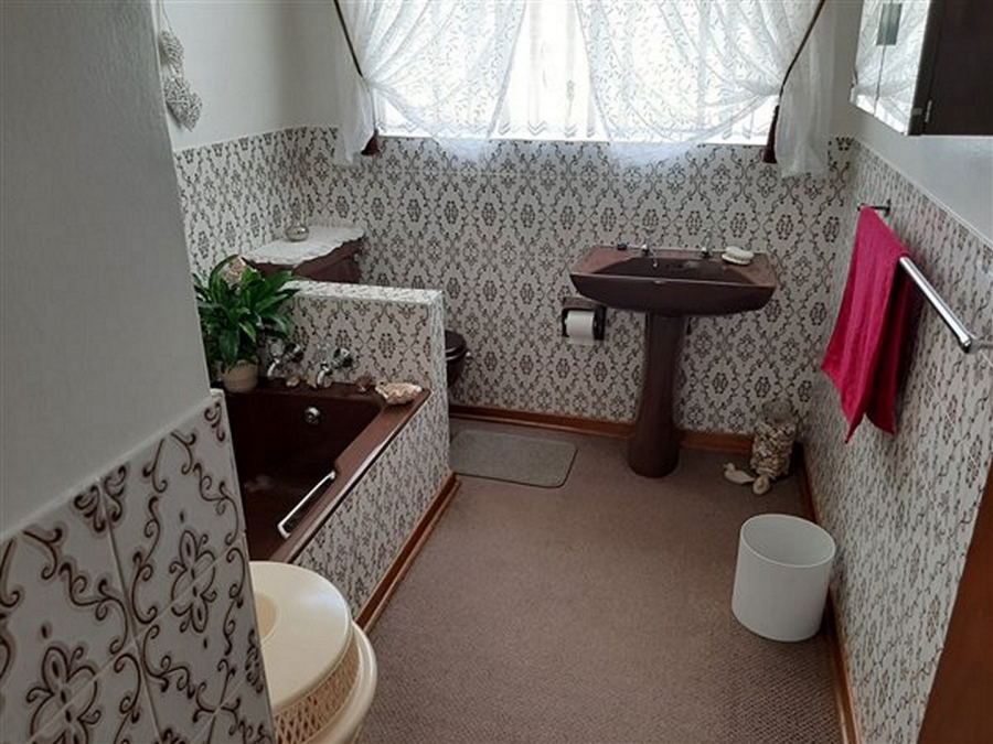 4 Bedroom Property for Sale in Elandia Free State